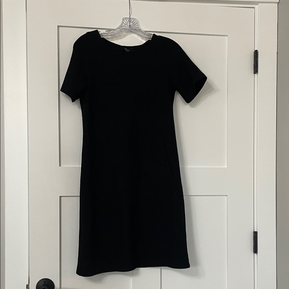 Elegant Black Dress Size Small